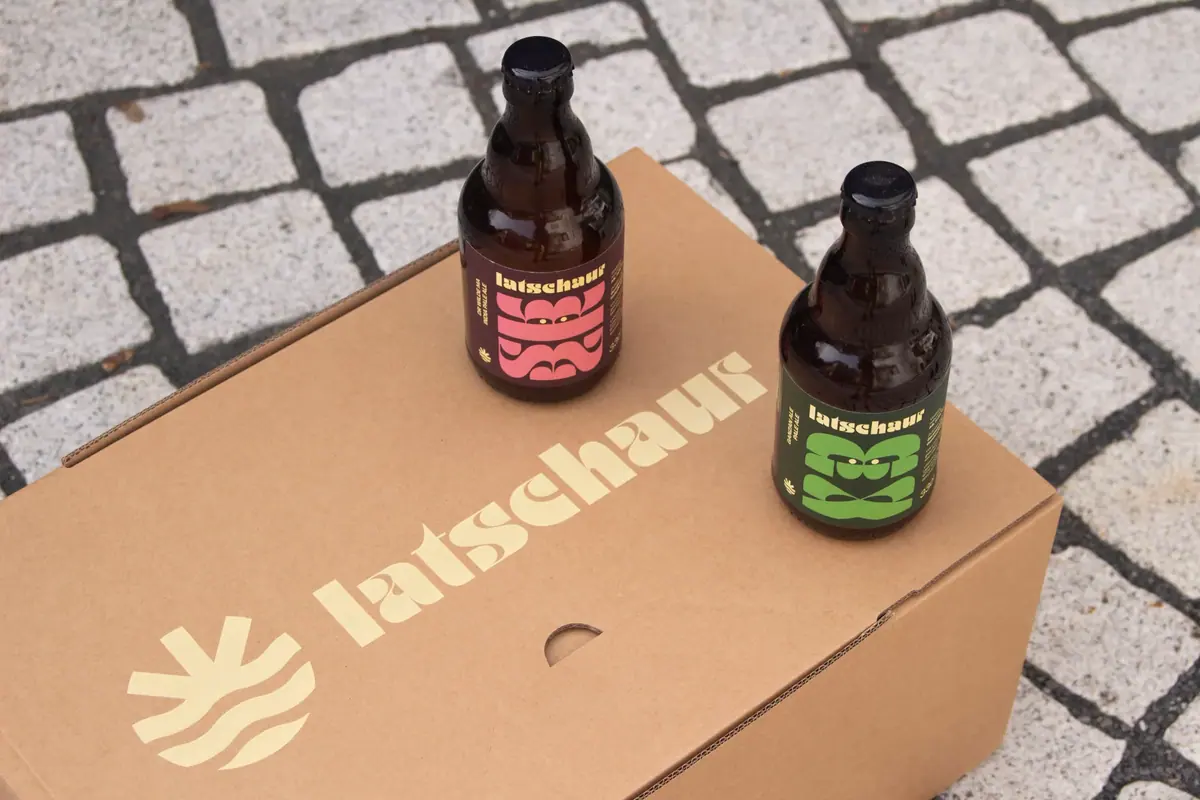 Latschauer Karton Closeup